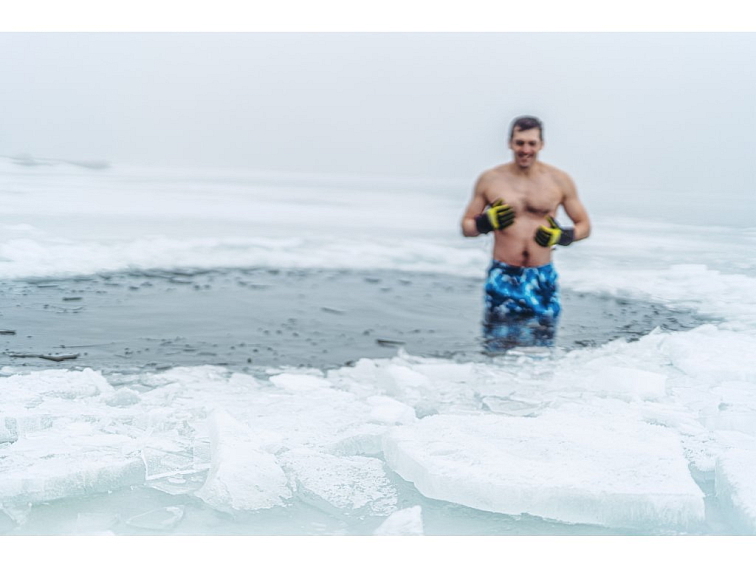 Wim Hof metoda otužování: cesta k duševní a fyzické rovnováze