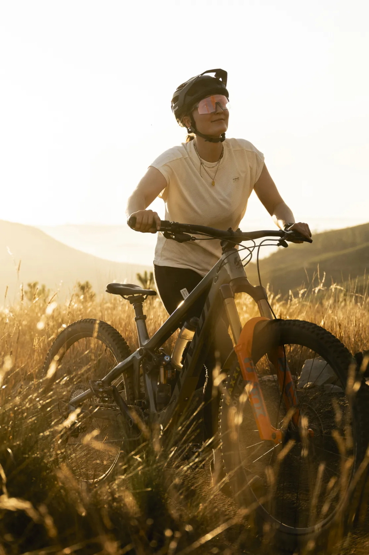 SQlab sedlo 6OX Ergowave active 2.2