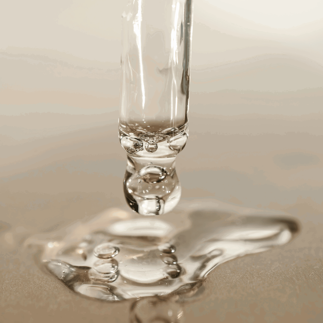 Vyhladzujúce sérum s peptidmi pre redukciu vrások