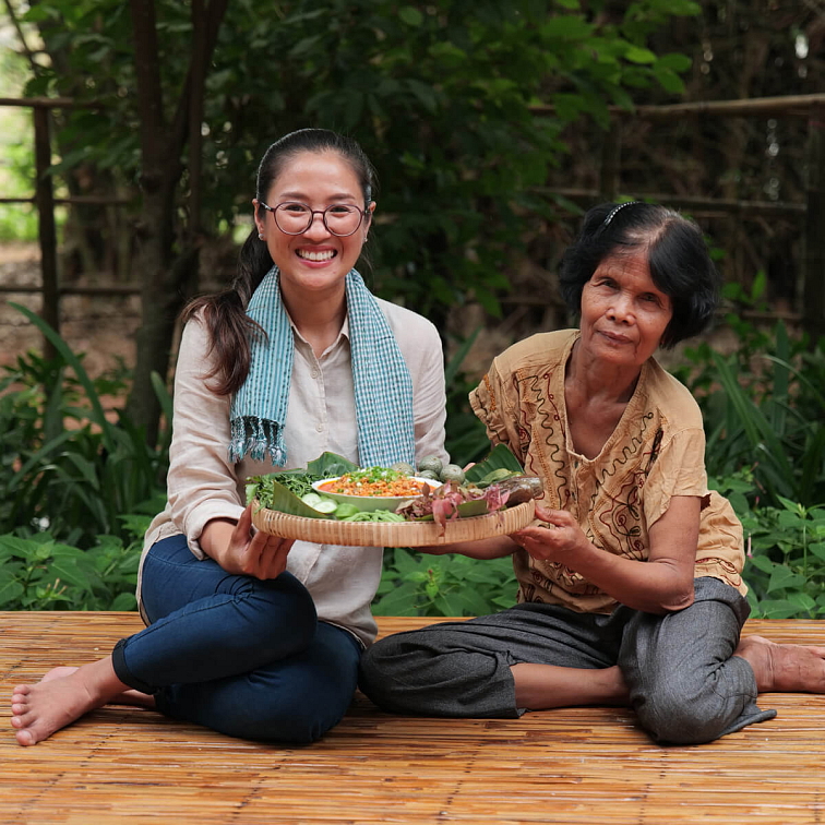 SAOY - Royal Cambodian Home Cuisine (EN)