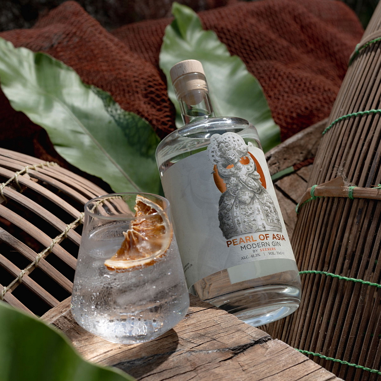Seekers Pearl of Asia modern gin 41,3% 0,7L