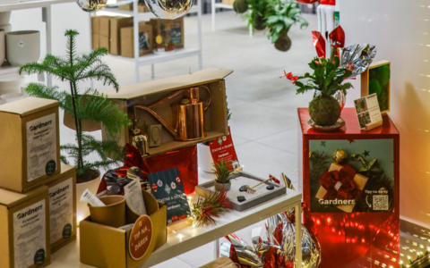 VÁNOCE - Vánoce v prodejnách Gardners 