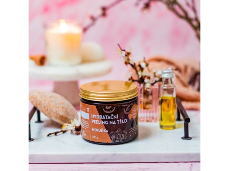 Hydratační peeling na tělo Meruňka