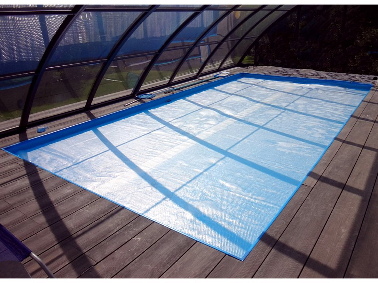 Solární plachta 4 x 7 m (2 nesvařené pruhy) Cornisun