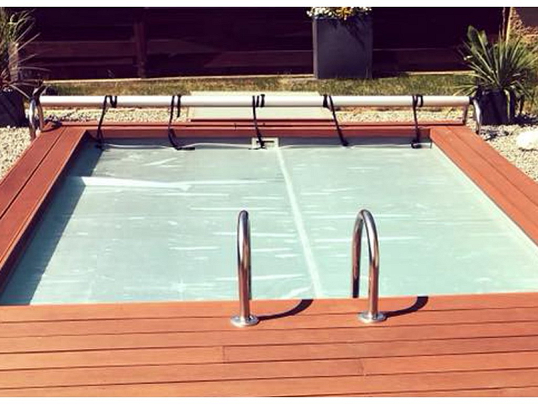 Solární plachta 2,5 x 4,3 m Cornisun