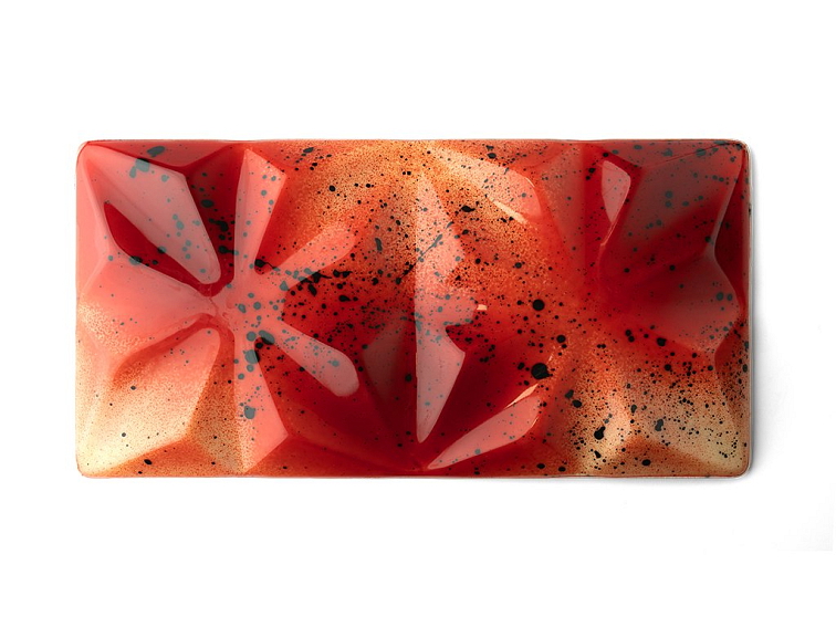 Plněná tabulka z bílé čokolády 33%