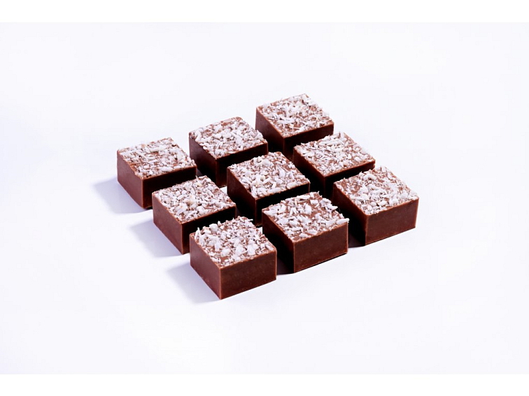 Mandlový nugát s kokosem