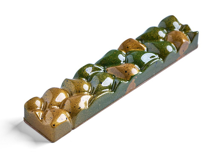 Arašídová tyčinka s karamelem