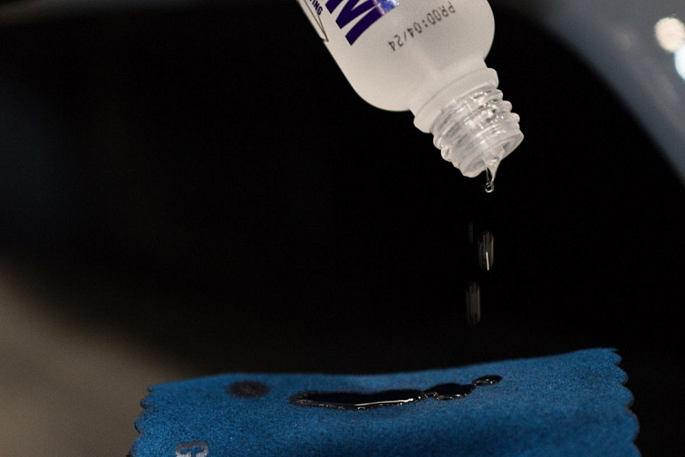 Gyeon Q2 Trim EVO 30 ml - keramická ochrana na plasty a světla