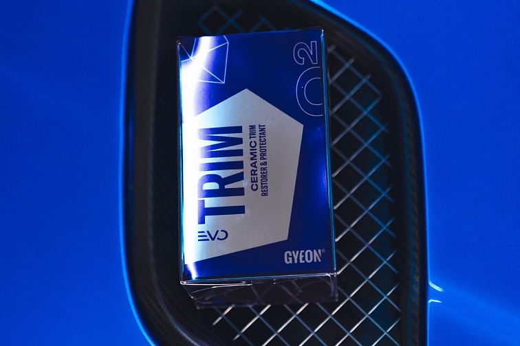 Gyeon Q2 Trim EVO 30 ml - keramická ochrana na plasty a světla