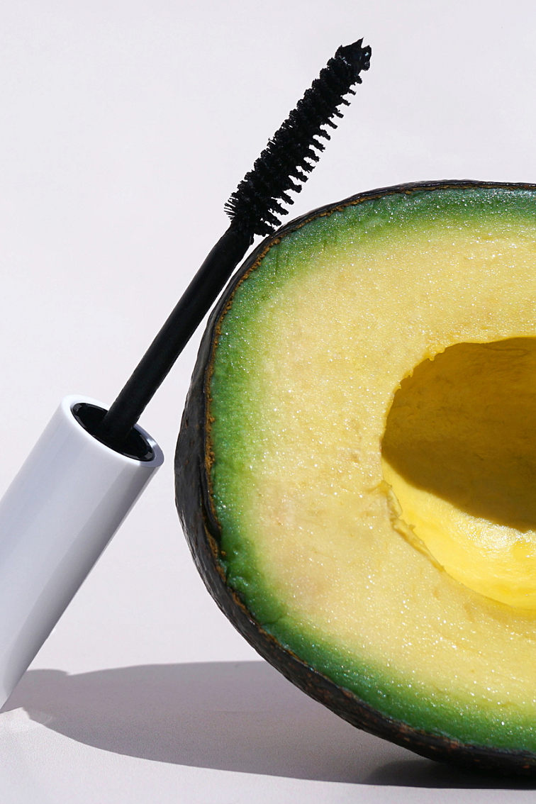 ERE PEREZ Voděodolná řasenka s avokádem 10 ml