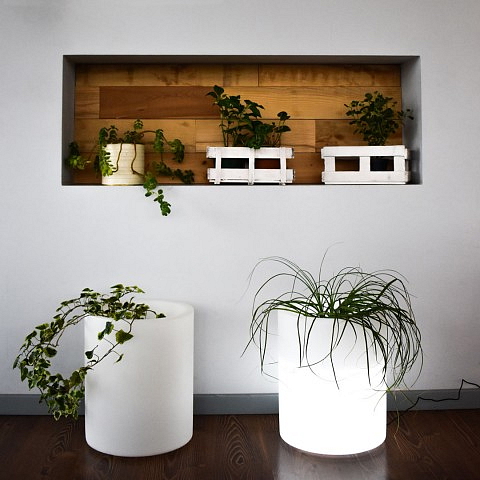 Svítící LED květináč ROSE