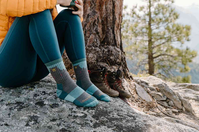 DARN TOUGH Bear Town Micro Crew Lightweight, modrá