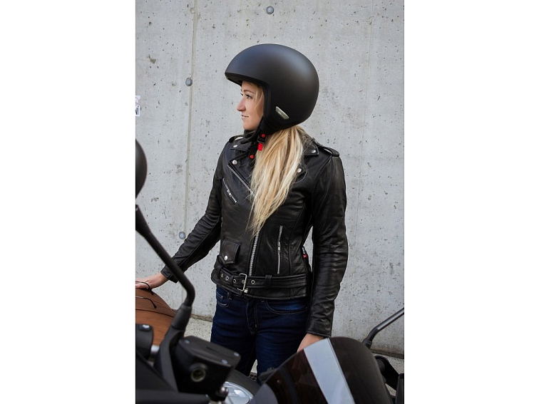Dámský křivák na motorku TXR Ariana