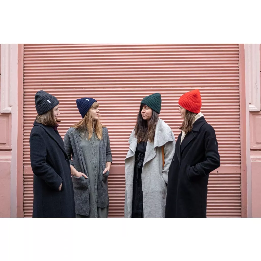 Vlněná čepice merino červená