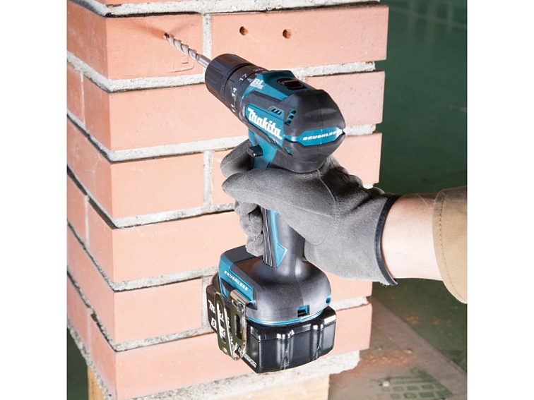 Drill MAKITA HP488DWE G-series 18V 2x1,5Ah