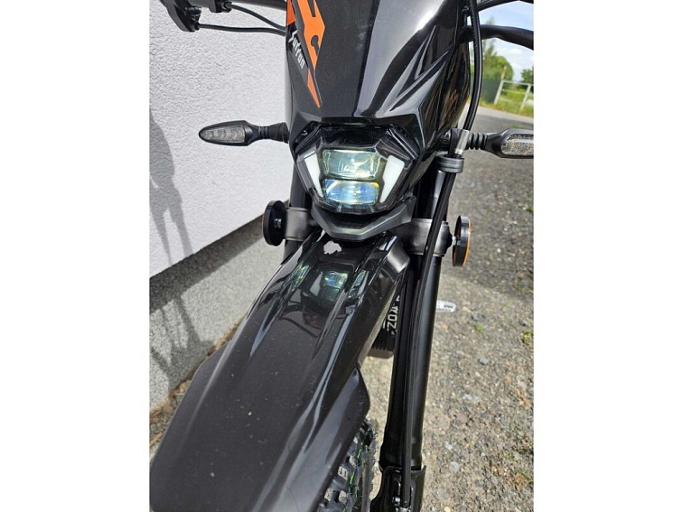 Sur-Ron Light Bee X L1e černá