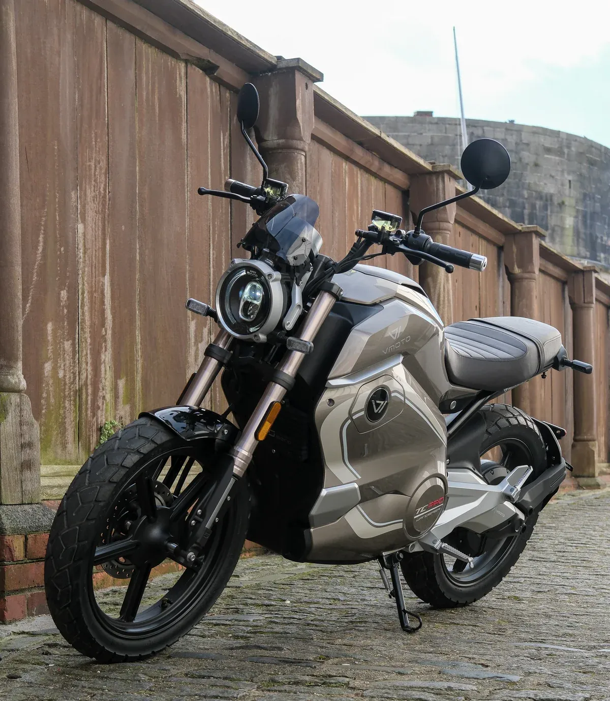 Super Soco TC Wanderer Pro