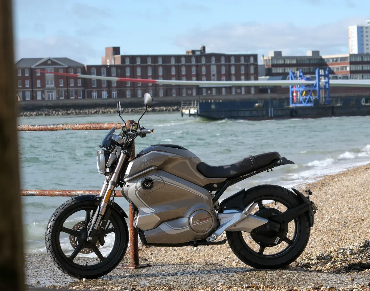 Super Soco TC Wanderer Pro