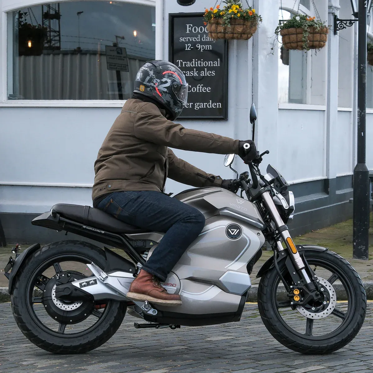 Super Soco TC Wanderer Pro