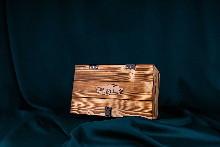 Box pro autíčkáře