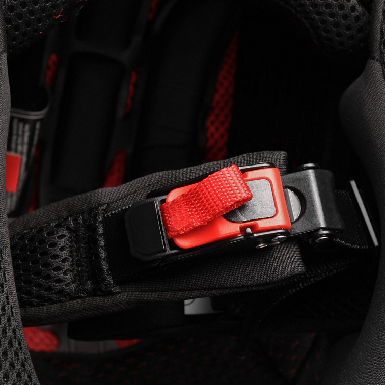 Motokrosová helma TXR Fury černá matná