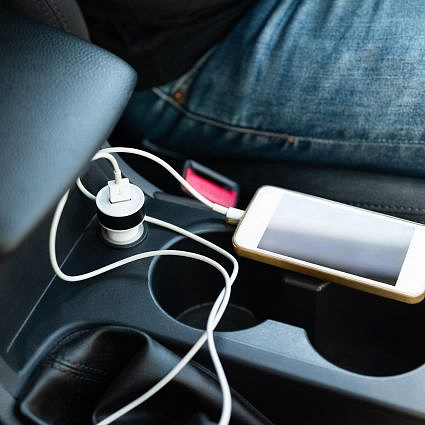 Jak vybrat nabíječku pro mobilní telefon?