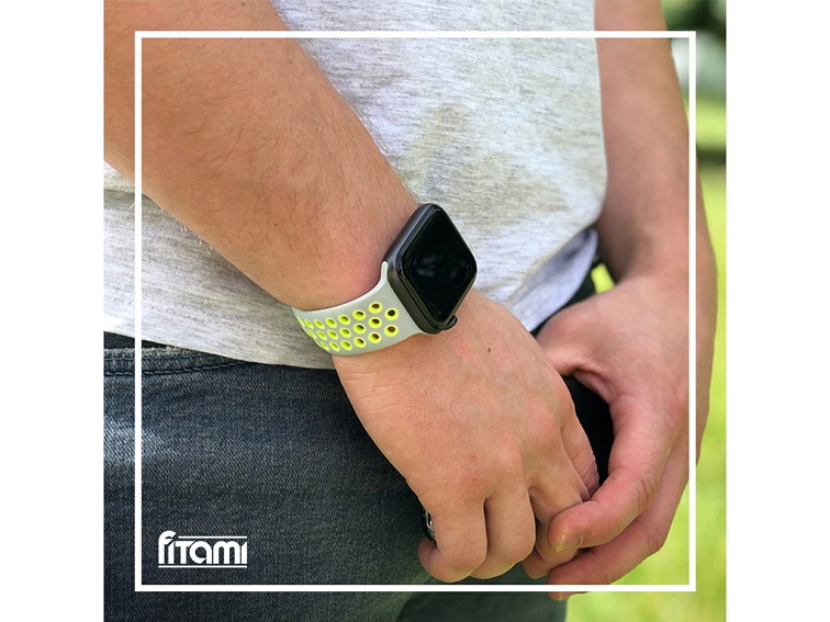 Sportovní řemínek na Apple Watch - Silver-Volt