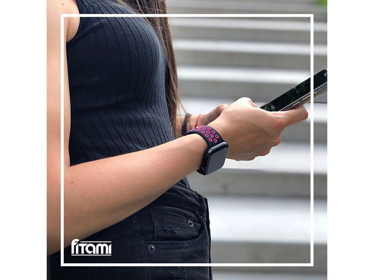 Sportovní řemínek na Apple Watch - Černo-růžový