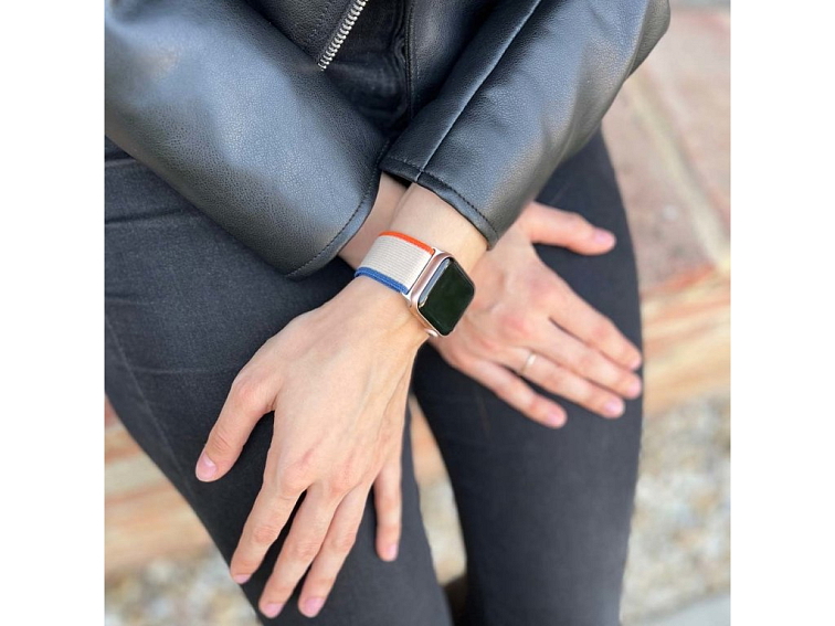 Trailový nylonový řemínek na Apple Watch - Béžovo-oranžový