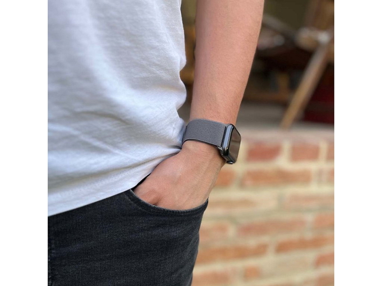Nastavitelný nylonový řemínek na Apple Watch - Šedý