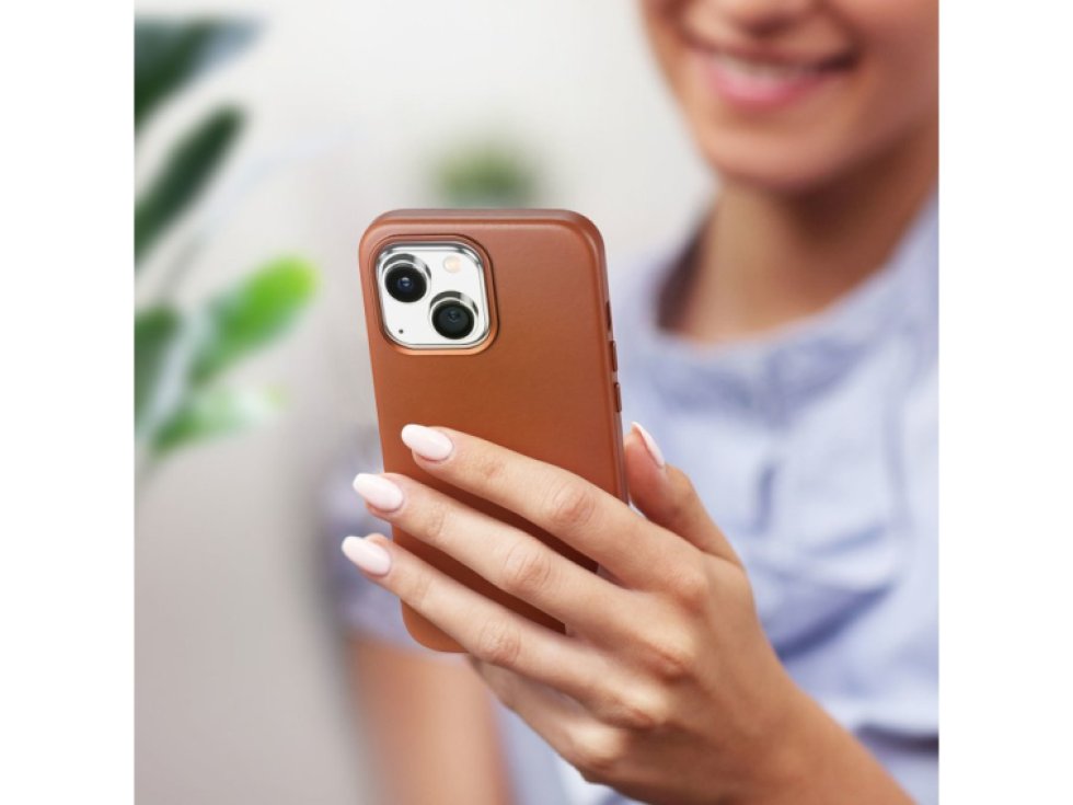 Kožený kryt na iPhone 14 - DuxDucis, Naples with MagSafe Brown
