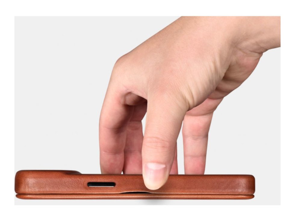 Knížkové pouzdro pro iPhone 14 PLUS - iCarer, Curved Edge MagSafe Brown AKI14220707-BN