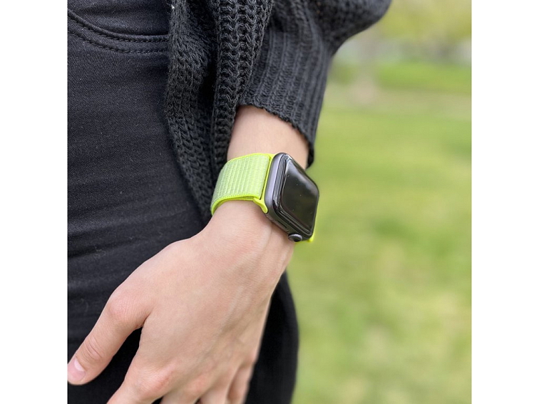 Nylonový řemínek na Apple Watch - Flashlight