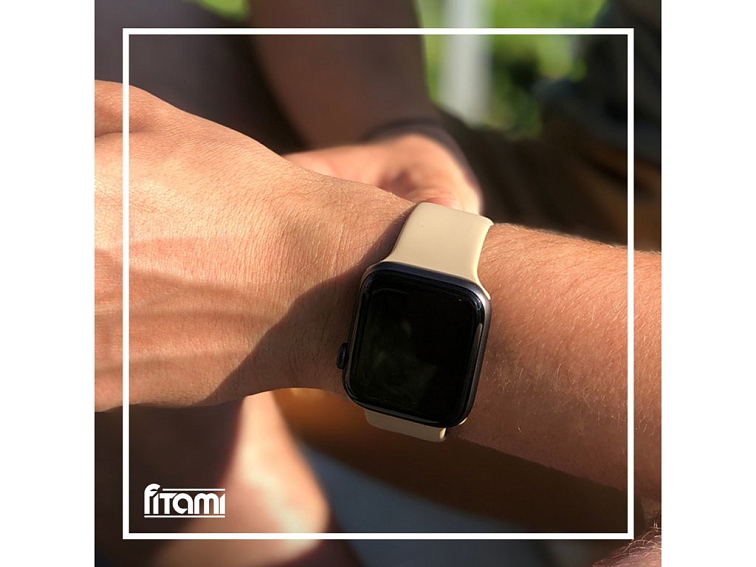 Jednobarevný řemínek pro Apple Watch - Oříšek