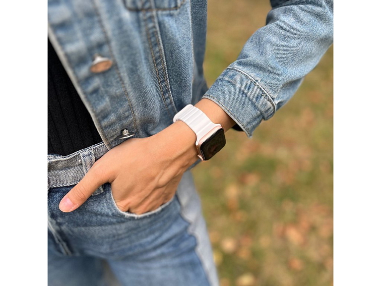 Stylový řemínek s magnetem pro Apple Watch - Bílý