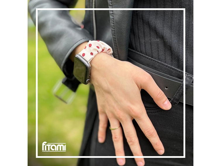 Stylový řemínek pro Apple Watch - Bílý s červenými puntíky