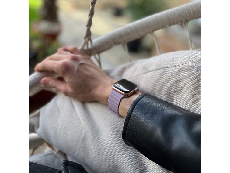 Stylový řemínek s magnetem pro Apple Watch - Fialový