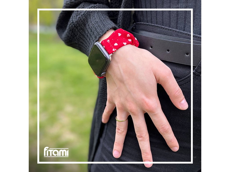 Stylový řemínek pro Apple Watch - Červený s bílými srdíčky