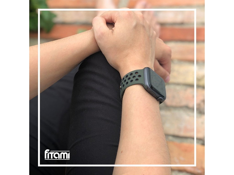 Sportovní řemínek na Apple Watch - Khaki