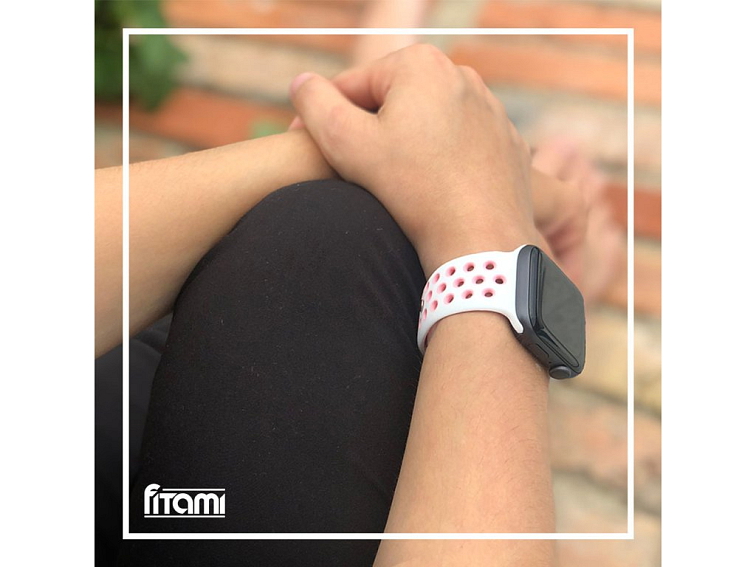 Sportovní řemínek na Apple Watch - Bílo-světle růžový