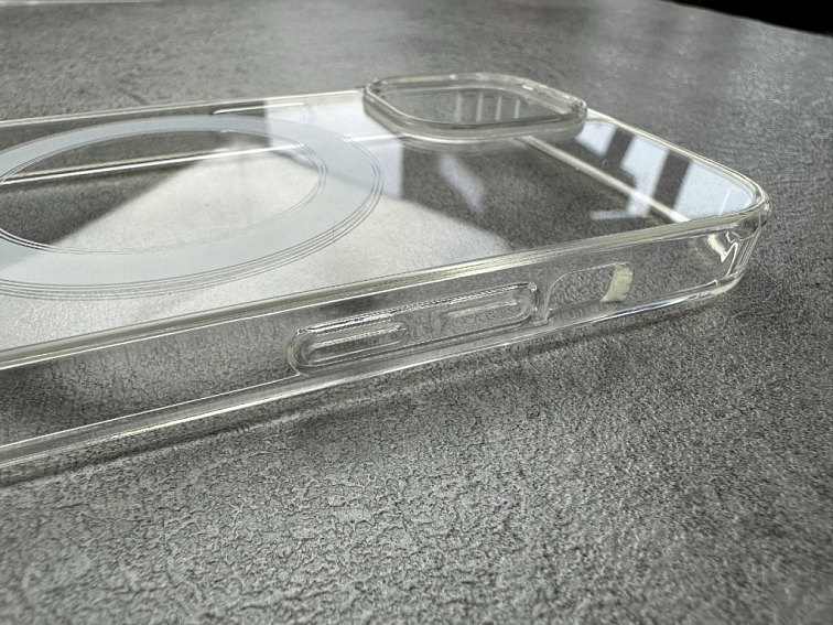 iPhone 14 Magsafe kryt průhledný