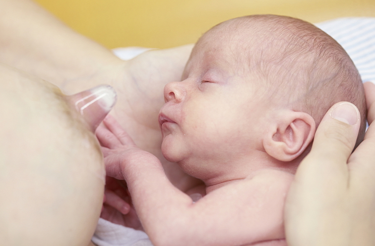 Medela Kontaktní kojicí kloboučky