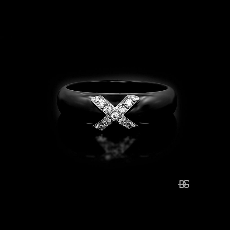 Atraktivní dámský prsten - Chirurgická ocel se šperkařskou keramikou a zirkony