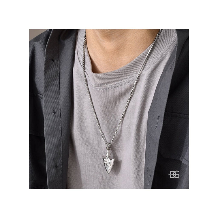 Arvid - Ocelový přívěsek hrot šípu | DG Šperky