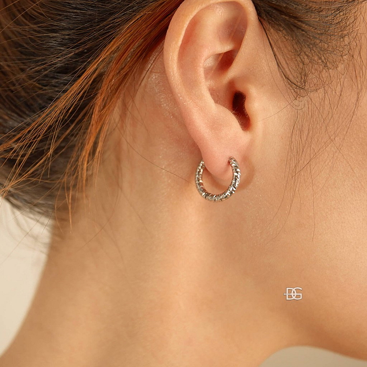 Ocelové náušnice malé kroužky Daina | DG Šperky