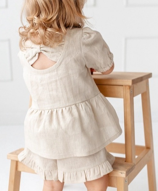 Dívčí lněné kraťasy – béžové