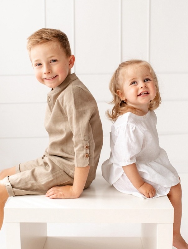 Chlapecké lněné kraťasy – béžové