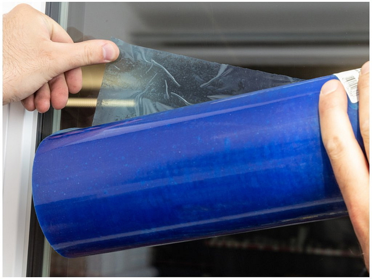 Samolepicí ochranná fólie