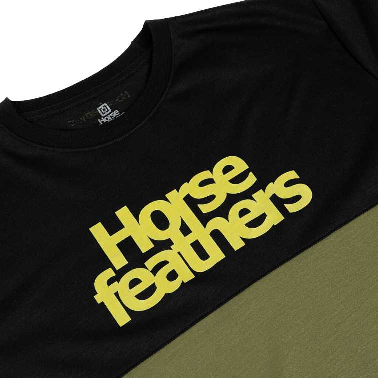 Rychleschnoucí materiál Horsefeathers Fury